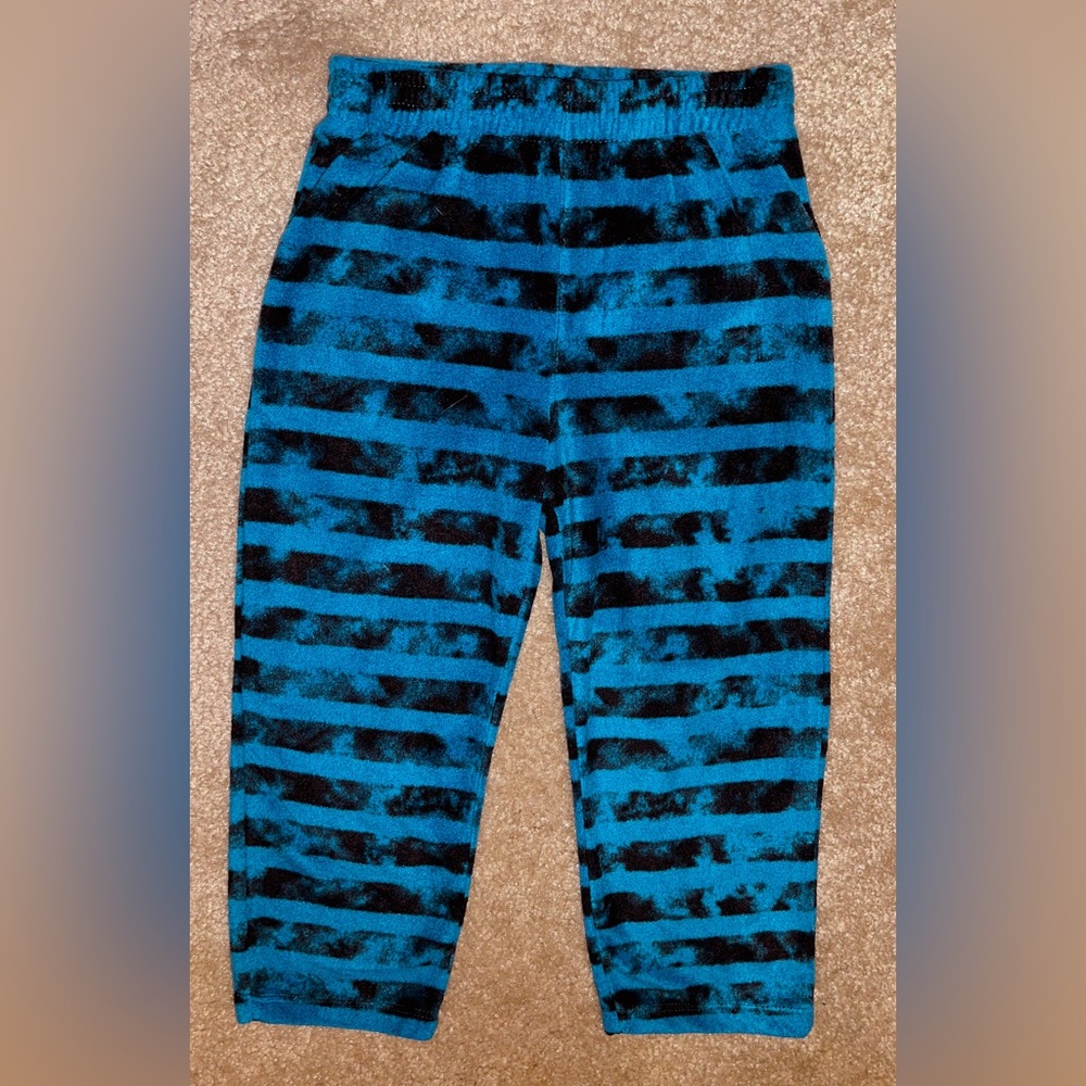 Boys 4t fleece blue and black striped pajama bottoms. Like new condition.
